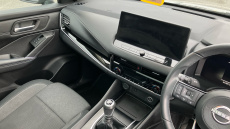 Nissan Qashqai 1.3 DiG-T MH N-Connecta 5dr Petrol Hatchback